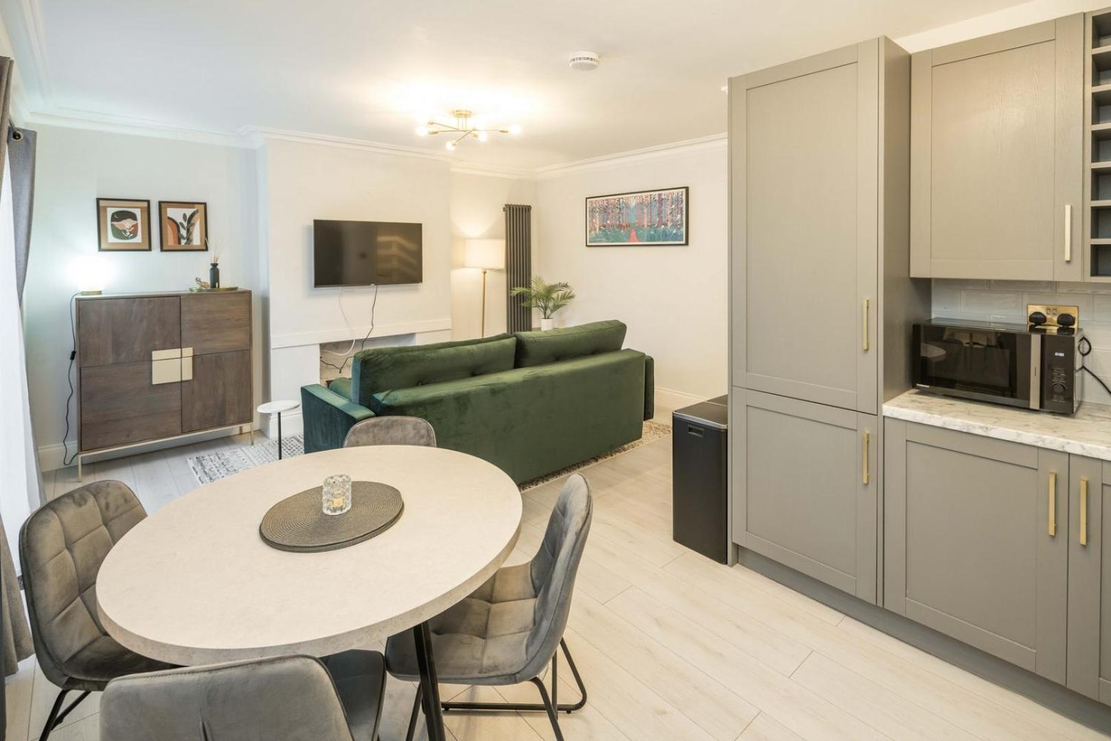 Сasa de vacaciones Spacious 1br Flat In Wanstead: Garden & Comfort *